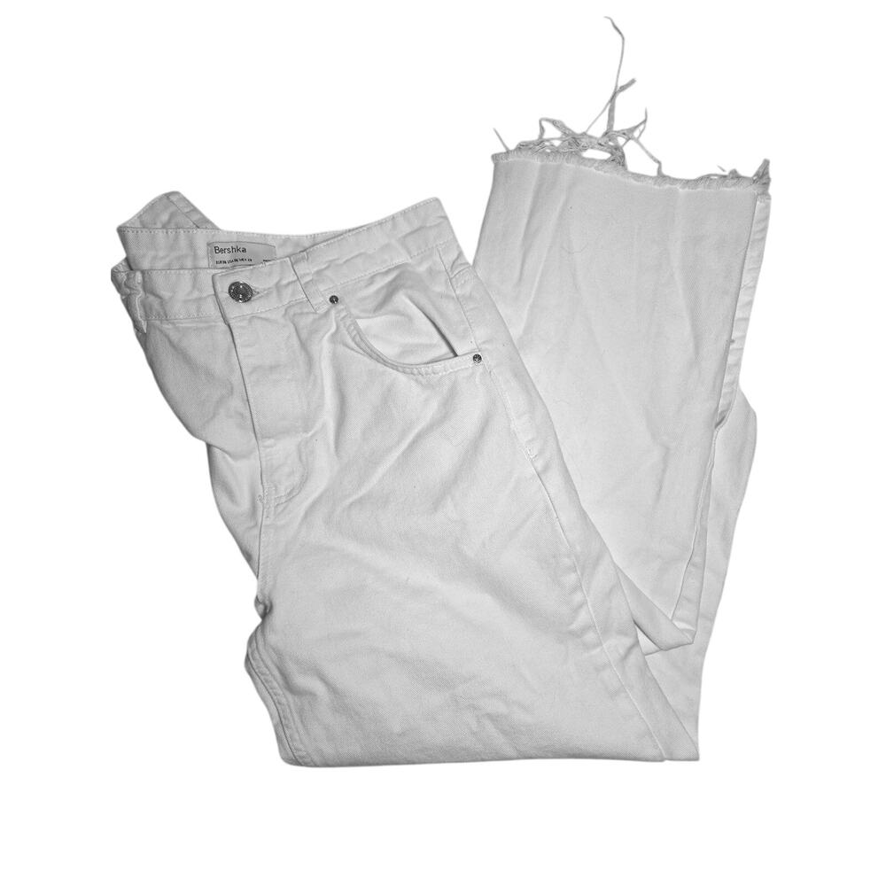 Bershka White Wide Leg Cropped Jeans Size 6 Frayed Hem